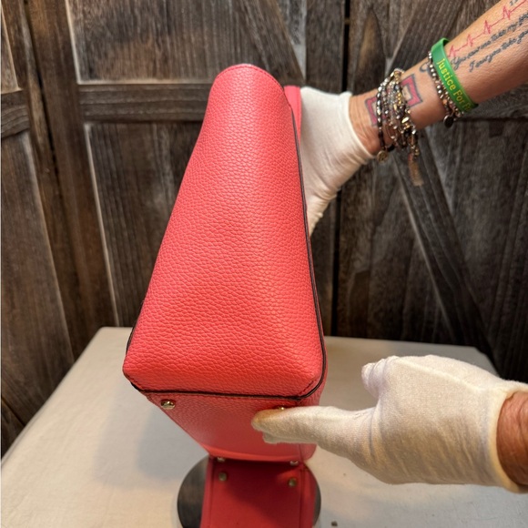 Kate Spade Coral Satchel with Bow Detail EUC - Picture 5 of 8